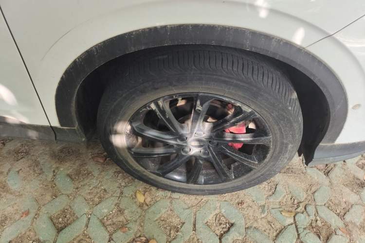 Used Geely Auto Coolray 2020 PRO 260T DCT Battle Right Front Wheel Hub