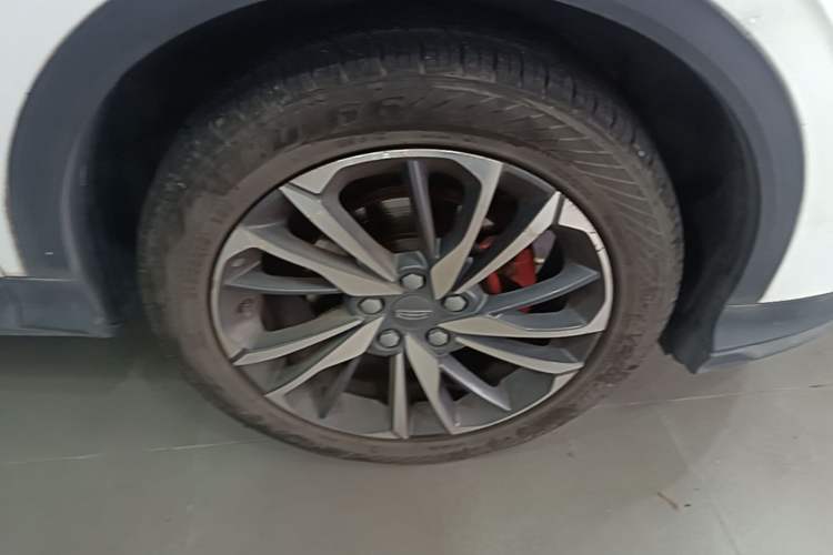 Used Geely Auto Coolray 2020 PRO 260T DCT Ranger Right Front Wheel Hub