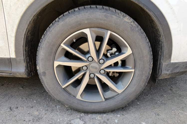 Used Geely Auto Coolray 2020 240T Manual Archer Right Front Wheel Hub