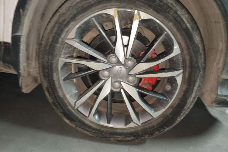 Used Geely Auto Coolray 2020 PRO 260T DCT Knight Right Front Wheel Hub