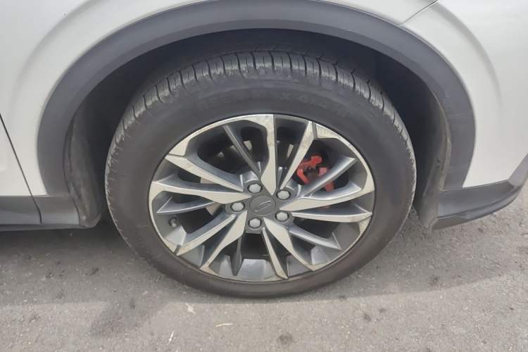 Used Geely Auto Coolray 2020 PRO 260T DCT Knight Right Front Wheel Hub