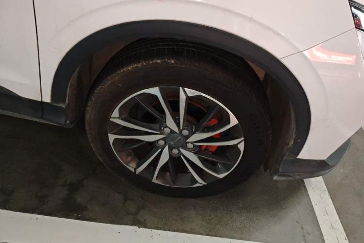 Used Geely Auto Coolray 2020 PRO 260T DCT Knight Right Front Wheel Hub
