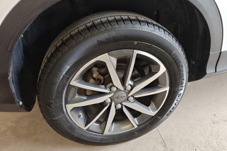 Used Geely Auto Coolray 2020 240T Manual Archer Right Rear Wheel Hub