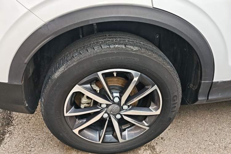 Used Geely Auto Coolray 2020 Facelift 240T DCT Hunter Right Rear Wheel Hub