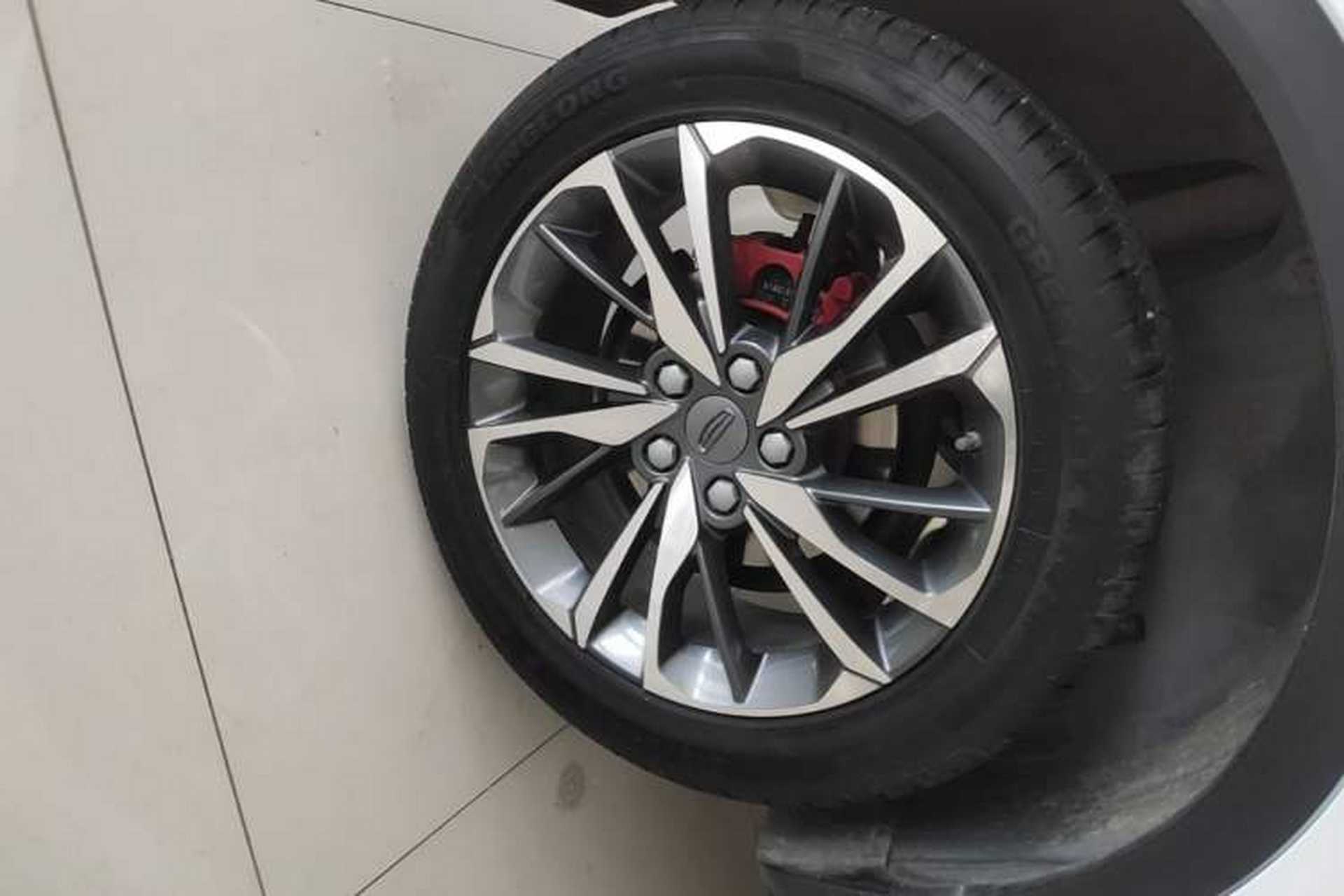 Used Geely Auto Coolray 2020 PRO 260T DCT Knight Right Rear Wheel Hub