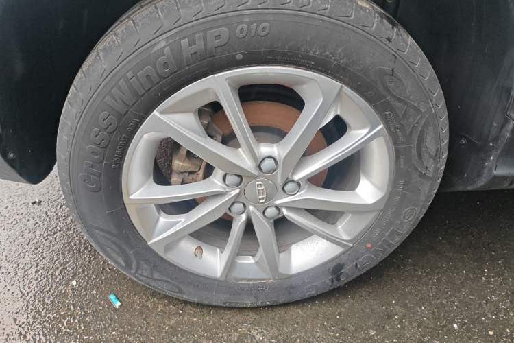 Used Geely Auto Coolray 2020 PRO 240T DCT Hunter Right Rear Wheel Hub