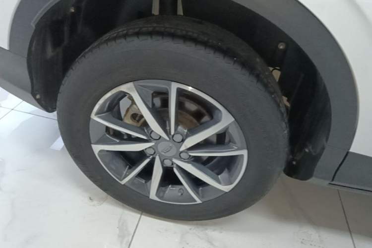 Used Geely Auto Coolray 2020 Facelift 240T DCT Hunter Right Rear Wheel Hub