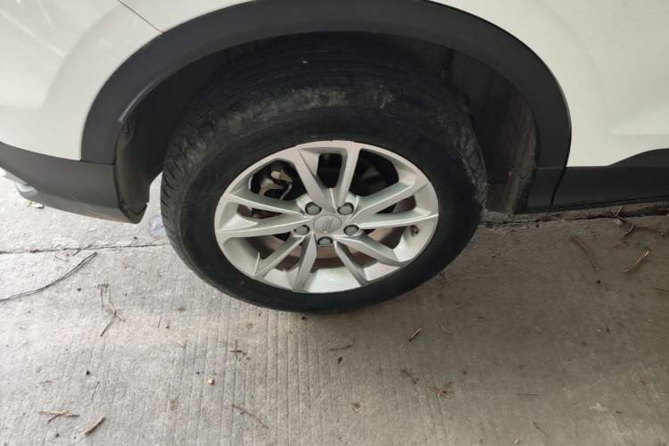 Used Geely Auto Coolray 2020 PRO 240T DCT Hunter Right Rear Wheel Hub