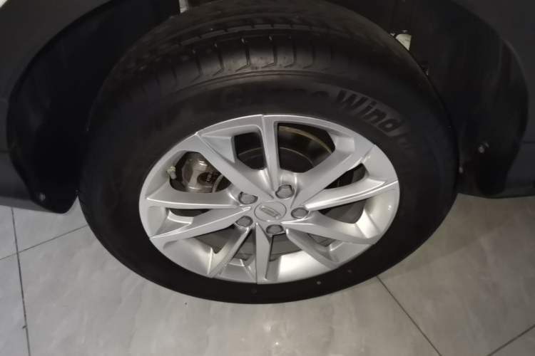 Used Geely Auto Coolray 2020 PRO 240T DCT Hunter Right Rear Wheel Hub