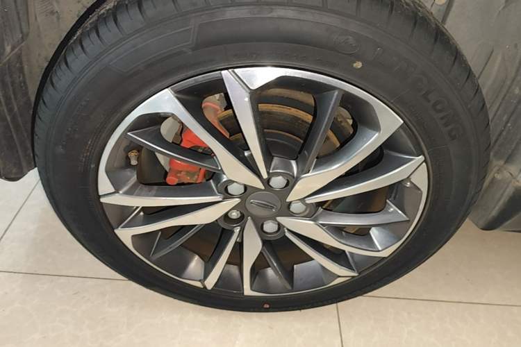Used Geely Auto Coolray 2020 PRO 260T DCT Knight Right Rear Wheel Hub