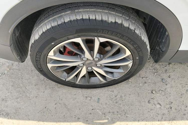 Used Geely Auto Coolray 2020 PRO 260T DCT Knight Right Rear Wheel Hub