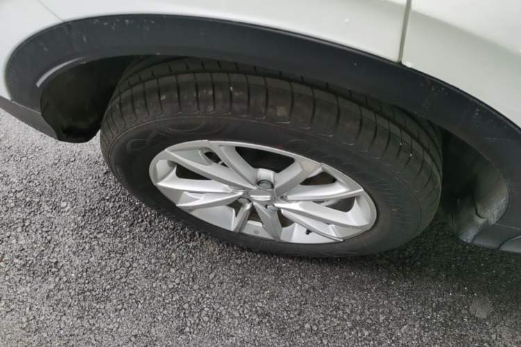 Used Geely Auto Coolray 2020 PRO 240T DCT Hunter Right Rear Wheel Hub