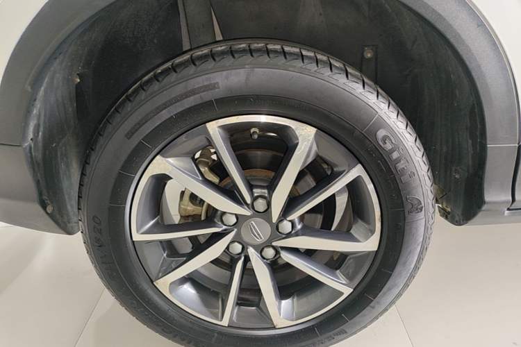 Used Geely Auto Coolray 2020 Facelift 240T DCT Hunter Right Rear Wheel Hub