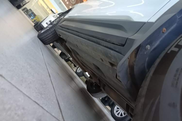 Used Geely Auto Coolray 2020 PRO 260T DCT Knight Right Side Sill