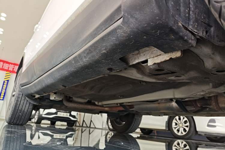 Used Geely Auto Coolray 2020 Facelift 240T DCT Hunter Right Side Sill