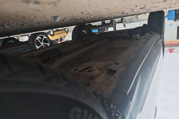 Used Geely Auto Coolray 2020 PRO 240T DCT Hunter Right Side Sill