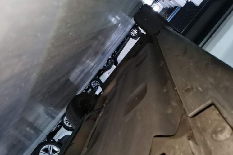Used Geely Auto Coolray 2020 PRO 260T DCT Knight Right Side Sill