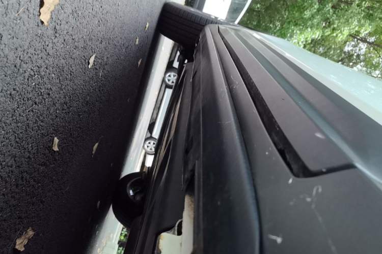 Used Geely Auto Coolray 2020 PRO 260T DCT Ranger Right Side Sill