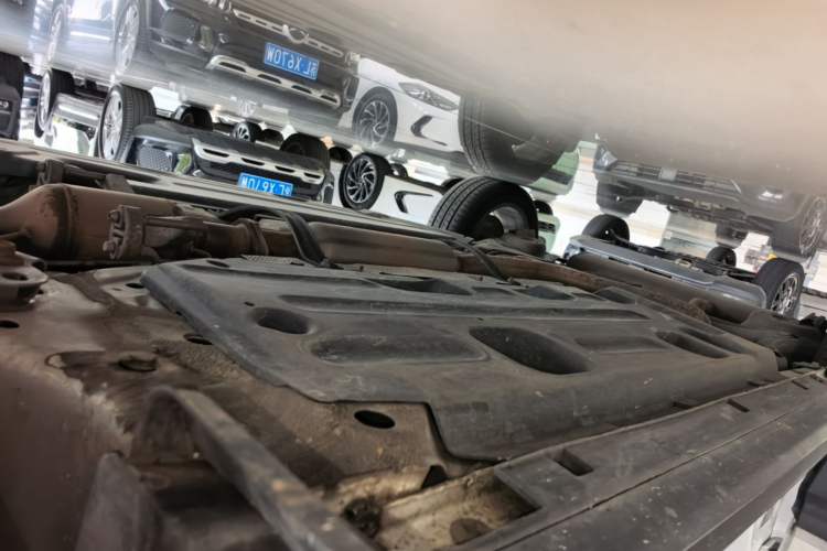 Used Geely Auto Coolray 2020 PRO 260T DCT Knight Right Side Sill