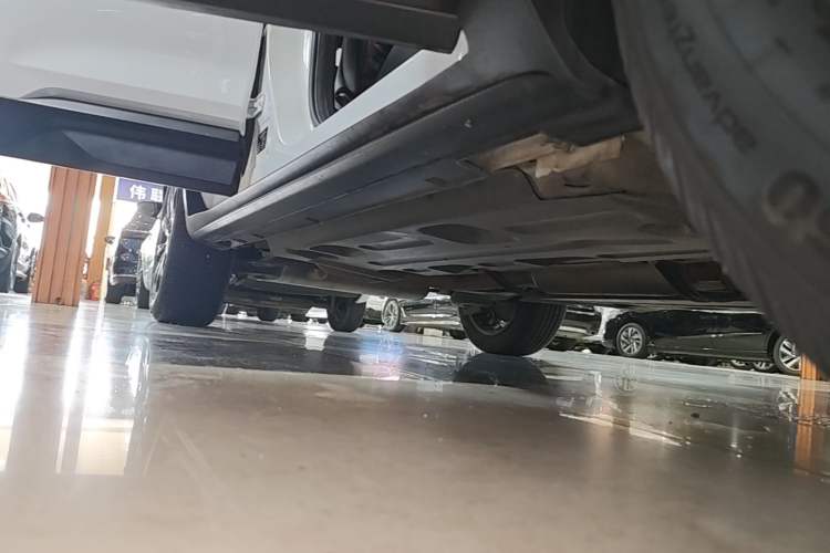 Used Geely Auto Coolray 2020 PRO 260T DCT Battle Right Side Sill
