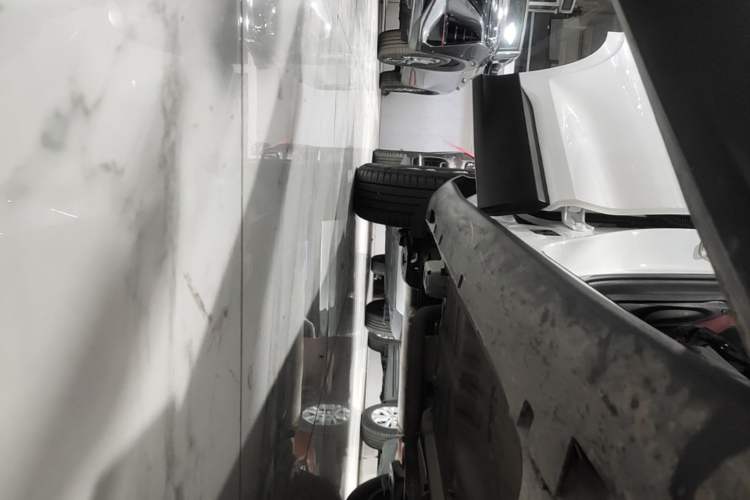 Used Geely Auto Coolray 2020 Facelift 240T DCT Hunter Right Side Sill