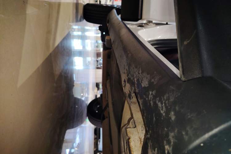 Used Geely Auto Coolray 2020 Facelift 240T DCT Hunter Right Side Sill