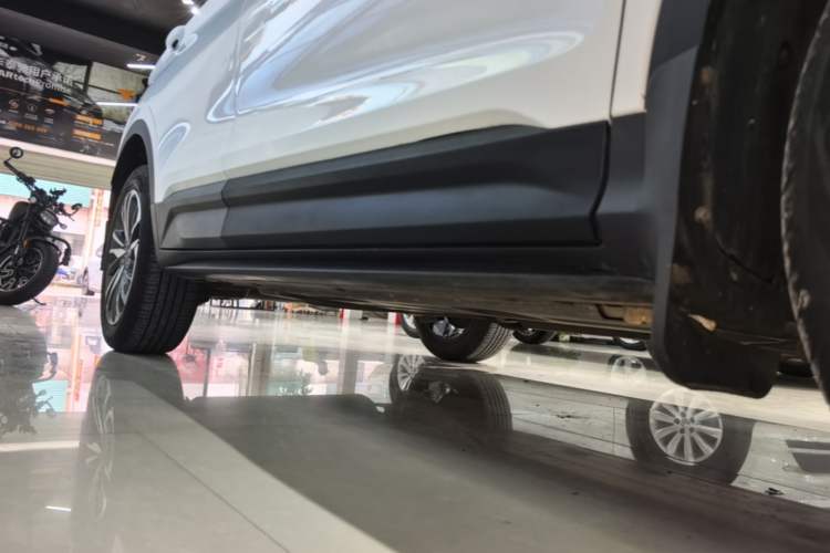 Used Geely Auto Coolray 2020 PRO 260T DCT Knight Right Side Sill
