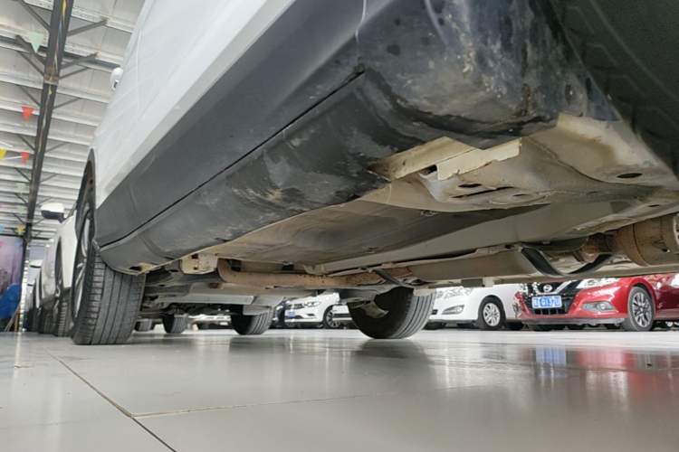 Used Geely Auto Coolray 2020 Facelift 240T DCT Hunter Right Side Sill