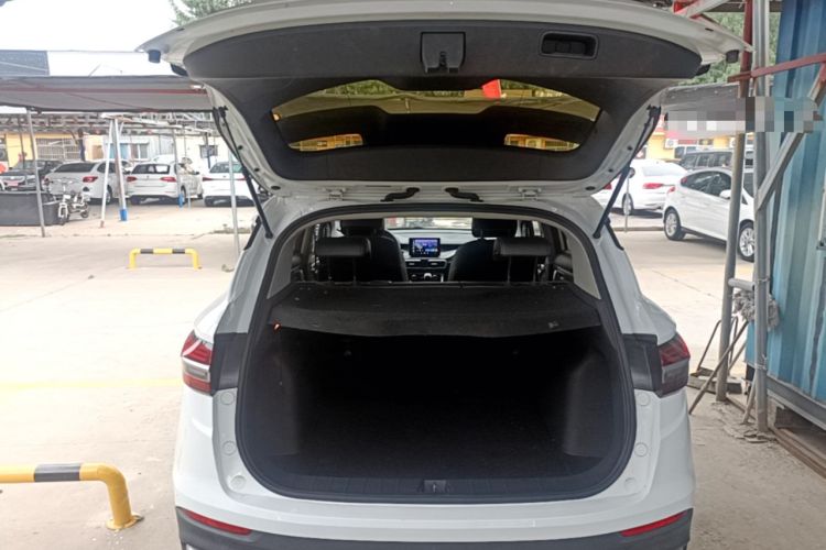 Used Geely Auto Coolray 2020 PRO 240T Manual Shooter Trunk