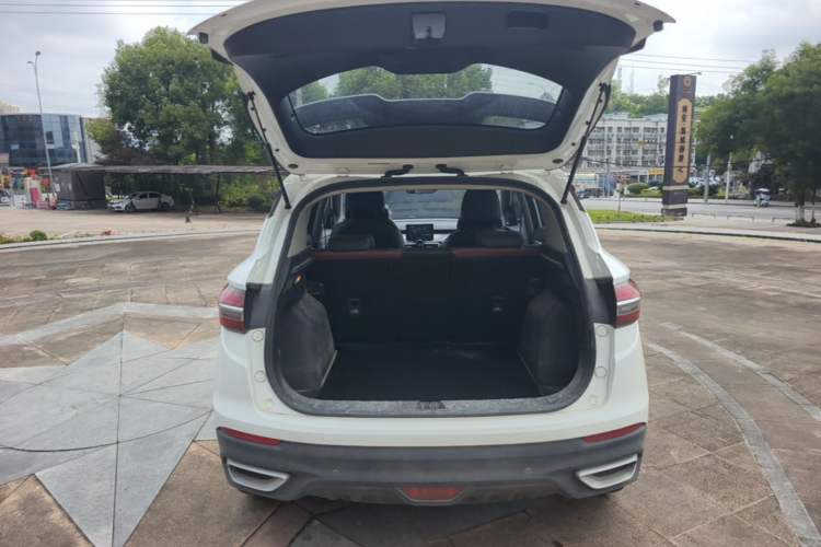 Used Geely Auto Coolray 2020 Facelift 240T DCT Hunter Trunk