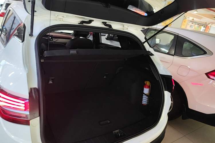 Used Geely Auto Coolray 2020 PRO 260T DCT Knight Trunk