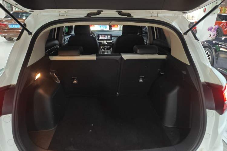 Used Geely Auto Coolray 2020 PRO 240T DCT Hunter Trunk
