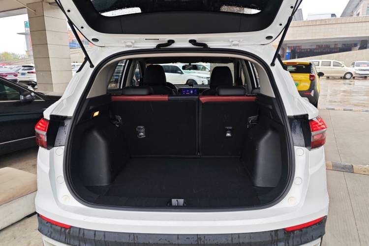 Used Geely Auto Coolray 2020 Facelift 240T DCT Hunter Trunk