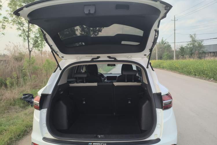 Used Geely Auto Coolray 2020 PRO 240T DCT Hunter Trunk