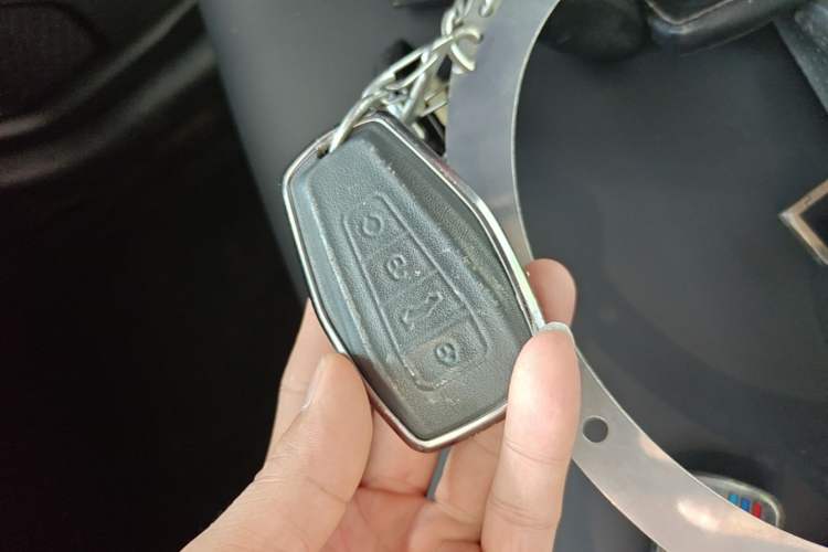 Used Geely Auto Coolray 2020 240T Manual Archer Vehicle Key