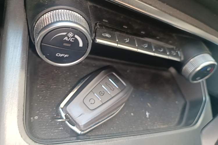 Used Geely Auto Coolray 2020 PRO 240T DCT Hunter Vehicle Key