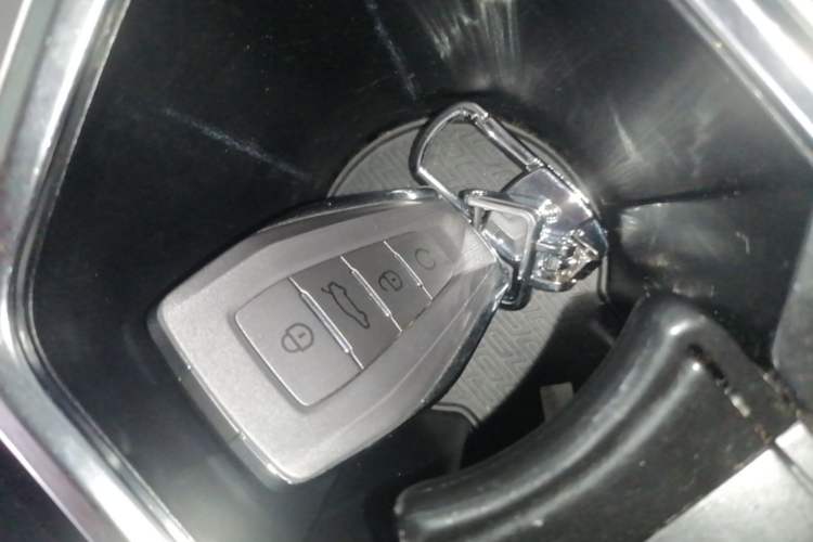 Used Geely Auto Coolray 2020 Facelift 240T DCT Hunter Vehicle Key