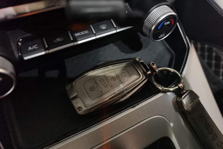 Used Geely Auto Coolray 2020 PRO 260T DCT Knight Vehicle Key