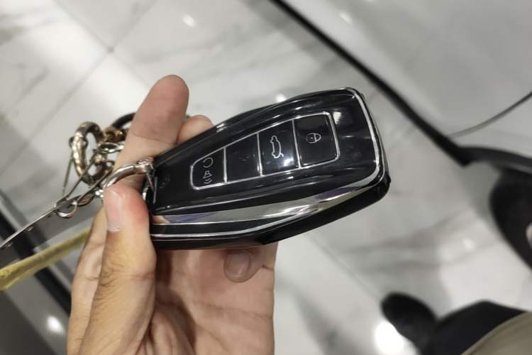 Used Geely Auto Coolray 2020 Facelift 240T DCT Hunter Vehicle Key