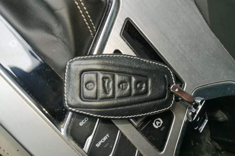 Used Geely Auto Coolray 2020 PRO 240T DCT Hunter Vehicle Key