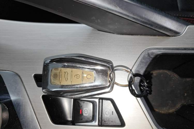 Used Geely Auto Coolray 2020 Facelift 240T DCT Hunter Vehicle Key