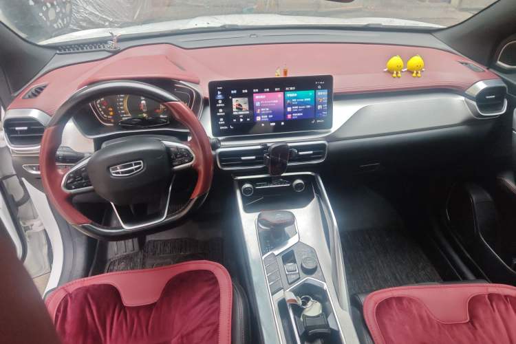 Used Geely Auto Coolray 2021 1.5TD DCT Starry Edition Center Console