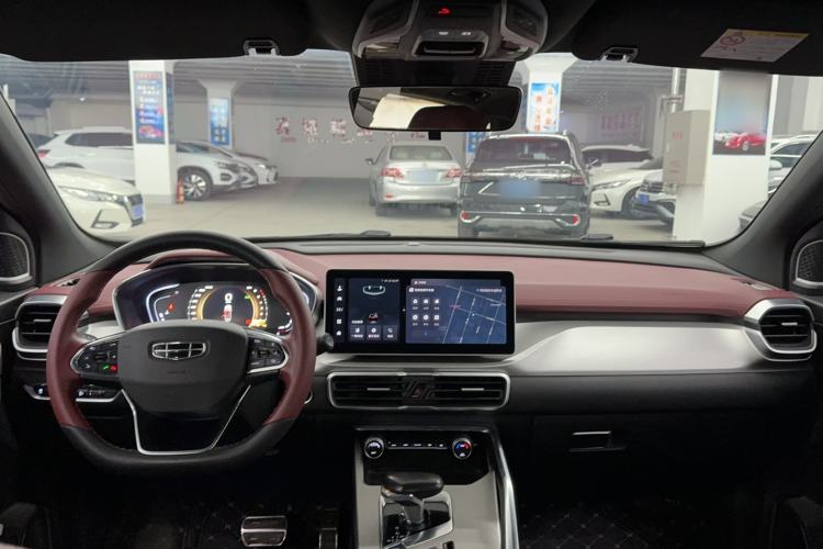 Used Geely Auto Coolray 2021 1.5TD DCT Glory Edition Interior 2