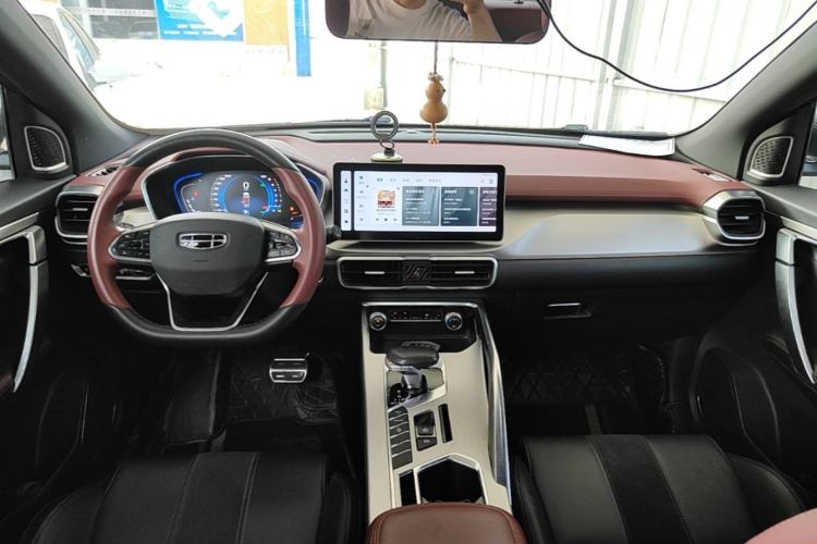 Used Geely Auto Coolray 2021 1.5TD DCT Glory Edition Center Console