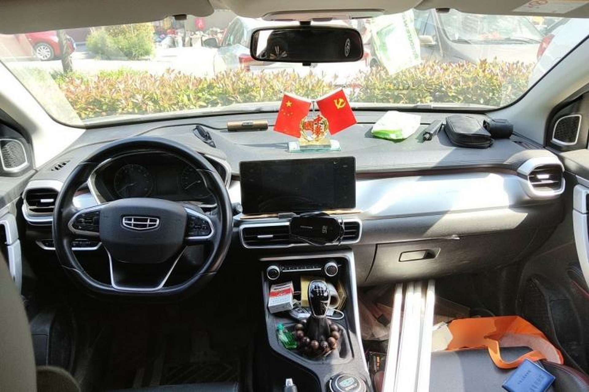 Used Geely Auto Coolray 2021 1.4T Manual Gold Edition Center Console