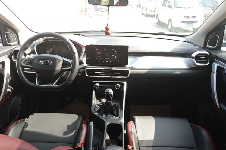Used Geely Auto Coolray 2021 1.4T Manual Gold Edition Center Console