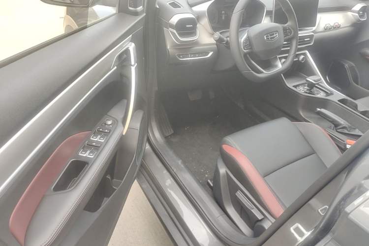 Used Geely Auto Coolray 2021 1.4T DCT Platinum Edition Driver Seat