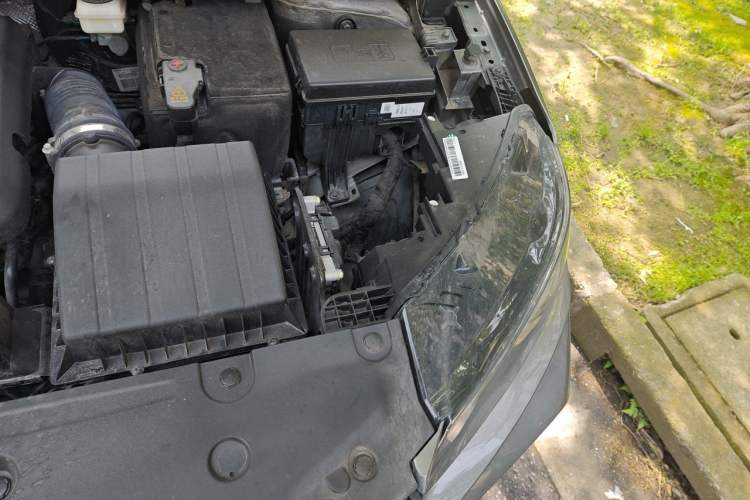 Used Geely Auto Coolray 2021 1.4T DCT Diamond Edition Engine Bay Left