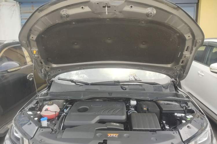 Used Geely Auto Coolray 2021 1.4T DCT Platinum Edition Engine Bay