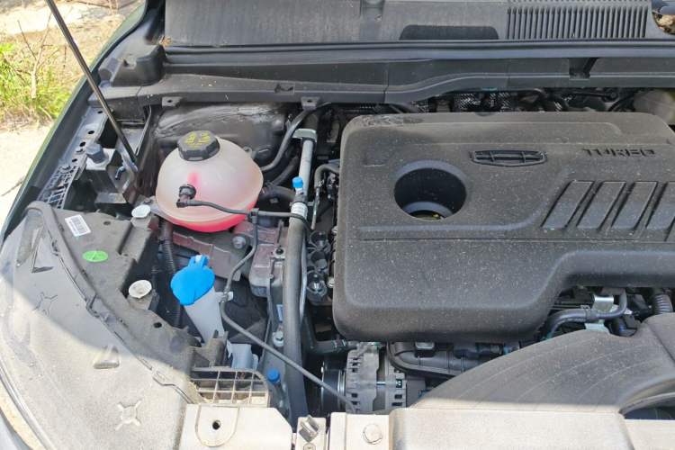 Used Geely Auto Coolray 2021 1.4T Manual Gold Edition Engine Bay Right